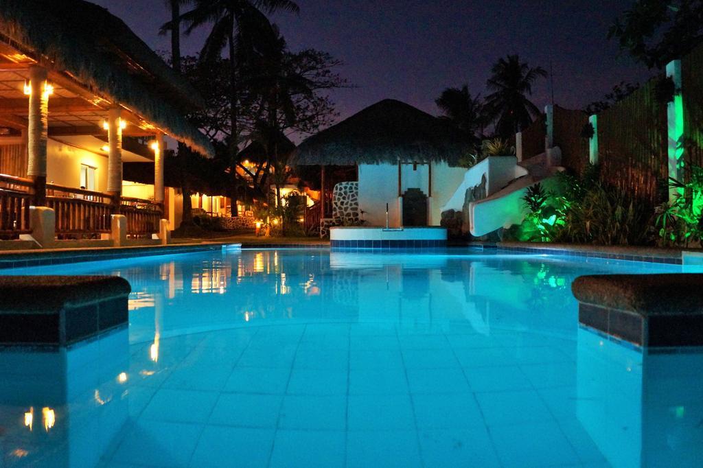 Kav's Beach Resort 3*